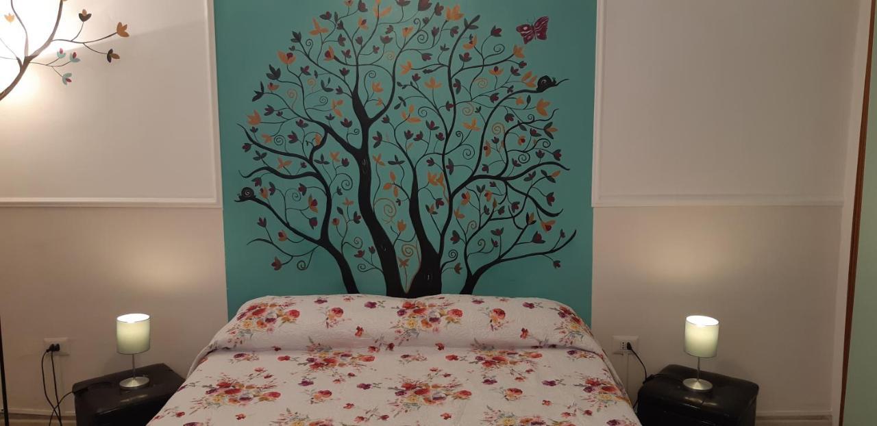 Al 68 Di Piazza Cavour Bed & Breakfast Naples Luaran gambar