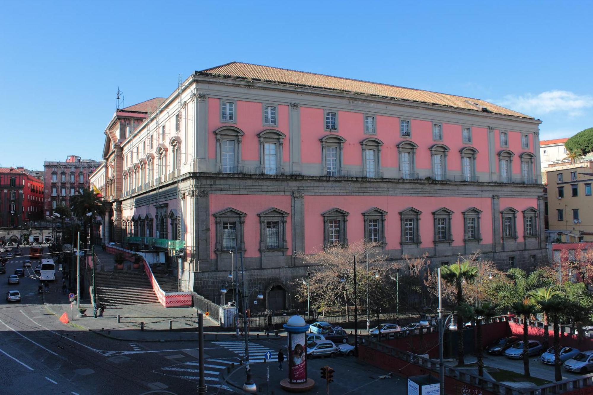 Al 68 Di Piazza Cavour Bed & Breakfast Naples Luaran gambar