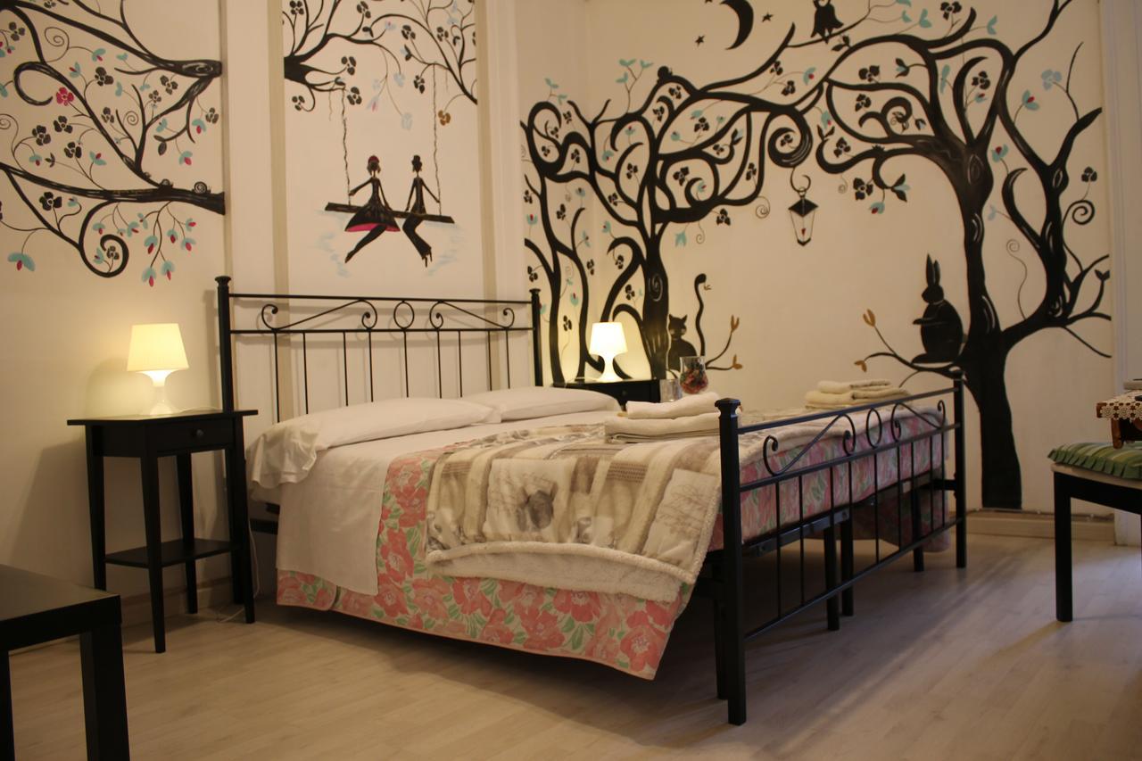 Al 68 Di Piazza Cavour Bed & Breakfast Naples Luaran gambar