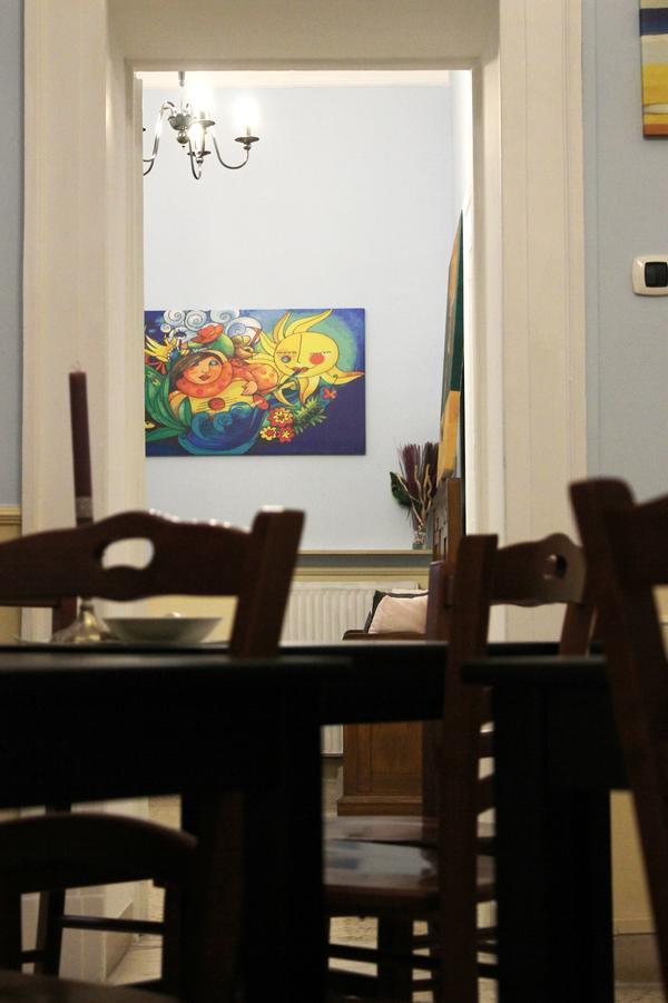 Al 68 Di Piazza Cavour Bed & Breakfast Naples Luaran gambar