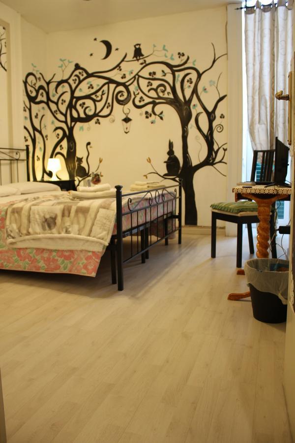 Al 68 Di Piazza Cavour Bed & Breakfast Naples Luaran gambar